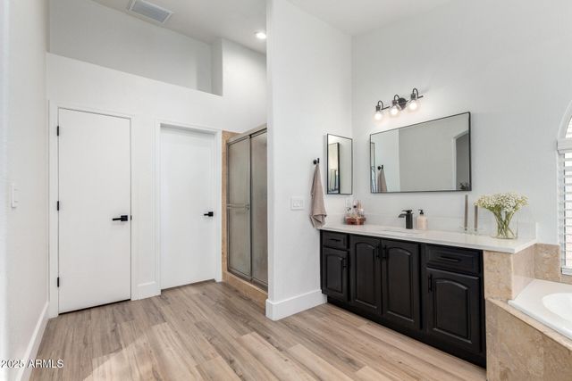 8413 W WILLOWBROOK Drive, Peoria, AZ 85382