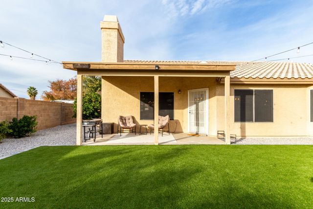 8413 W WILLOWBROOK Drive, Peoria, AZ 85382