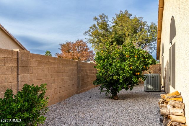 8413 W WILLOWBROOK Drive, Peoria, AZ 85382