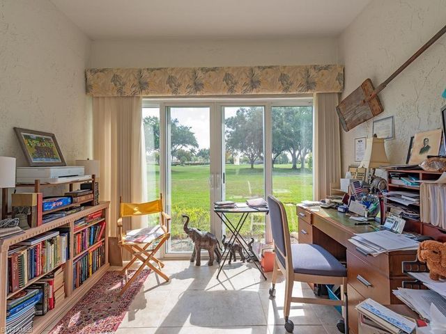 406 Bristle Cone LN 4, Naples, FL 34113