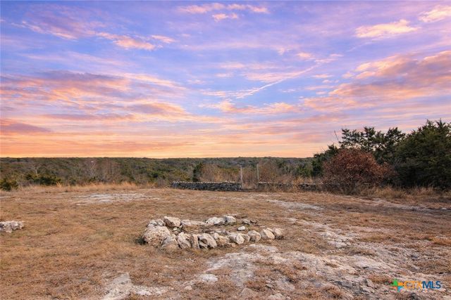 217 Wood Glen Drive, Gatesville, TX 76528