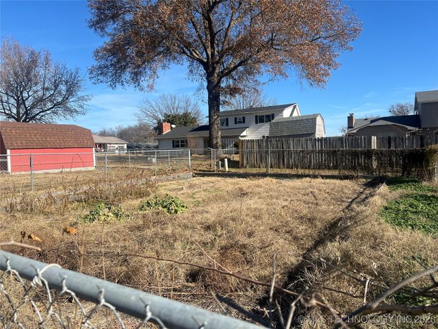 2625 Georgia, Muskogee, OK 74403