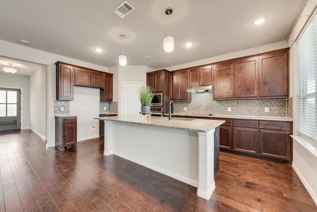 6016 Ember Crest Drive, Weatherford, TX 76085