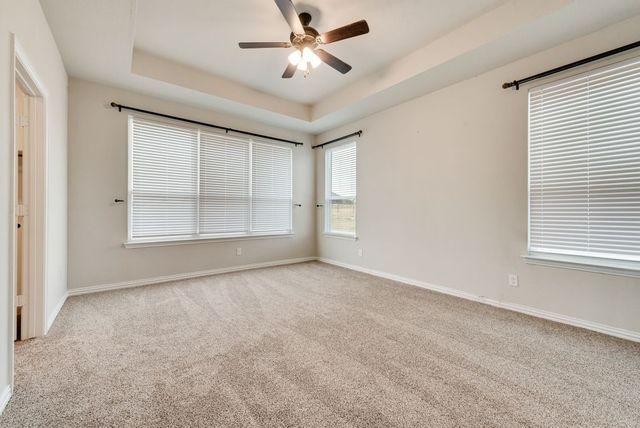 6016 Ember Crest Drive, Weatherford, TX 76085