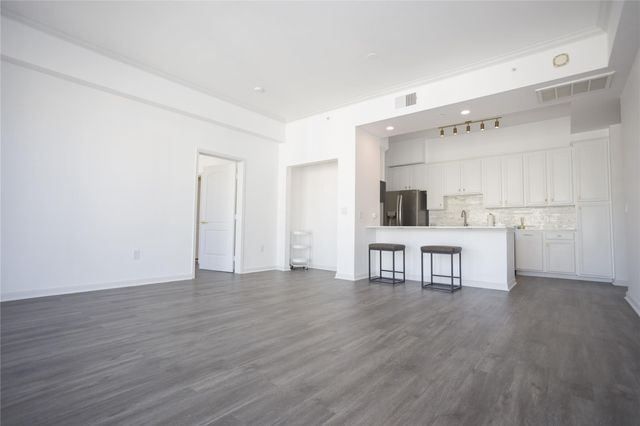 3225 Turtle Creek Boulevard 1706, Dallas, TX 75219