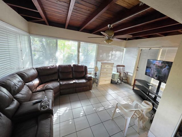 530 NE 132nd Ter, North Miami, FL 33161