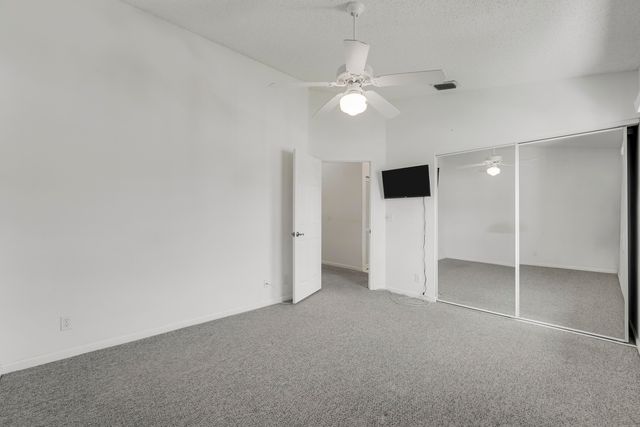 3254 Jog Park Drive, Greenacres, FL 33467