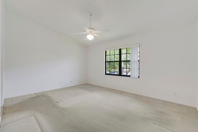 3254 Jog Park Drive, Greenacres, FL 33467