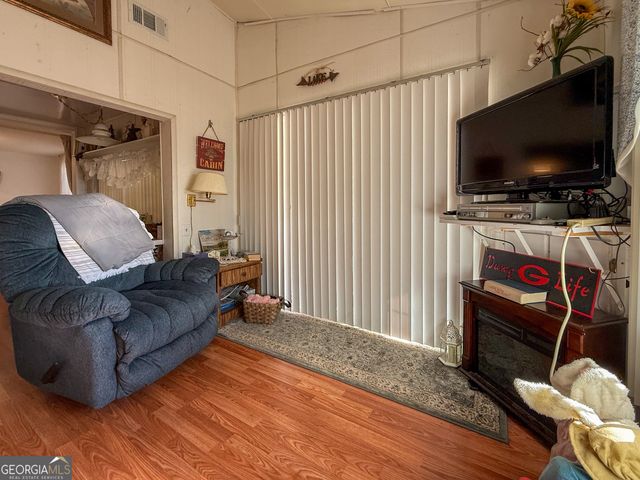 988 Mountain Shadows Drive, Cleveland, GA 30528