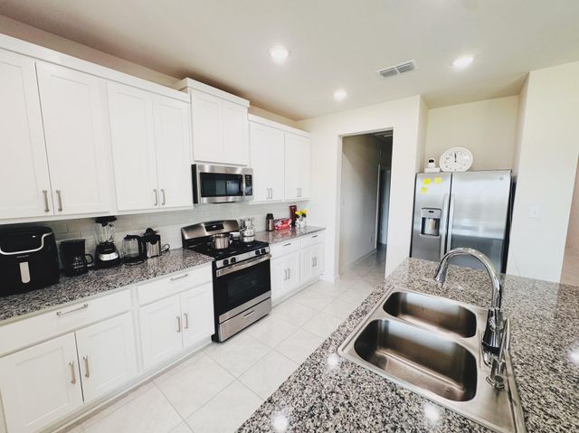 7410 Pin Oak Prairie, Cypress, TX 77433