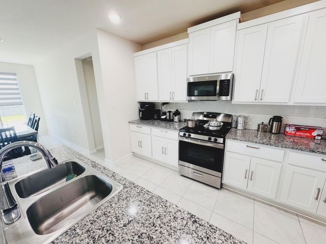 7410 Pin Oak Prairie, Cypress, TX 77433