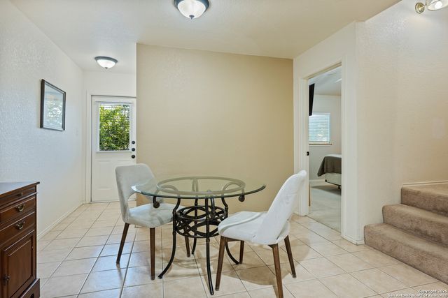 3202 Eisenhauer Rd Unit 702, San Antonio, TX 78209