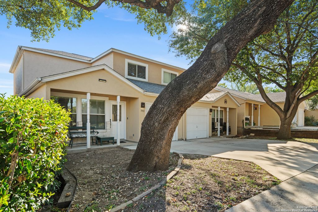 3202 Eisenhauer Rd Unit 702, San Antonio, TX 78209