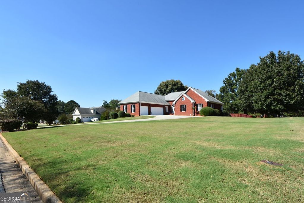 1209 Dover Place SE, Conyers, GA 30013 — photo 5