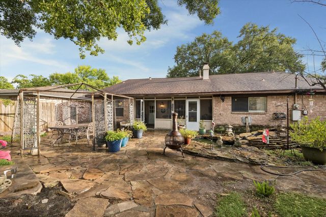 11102 Melba Lane, Houston, TX 77041