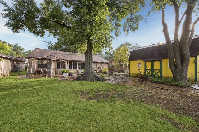 11102 Melba Lane, Houston, TX 77041