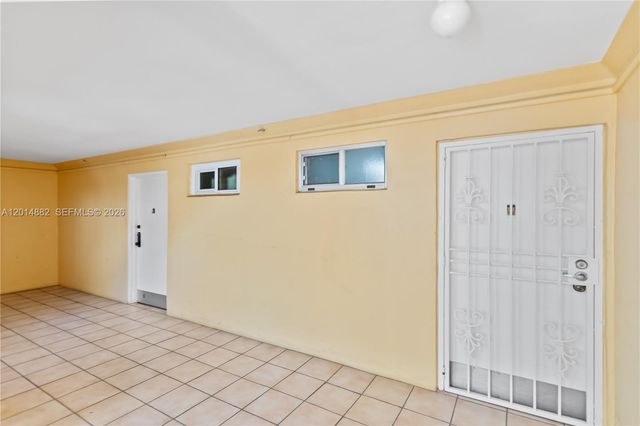 8530 Byron Ave 302, Miami Beach, FL 33141