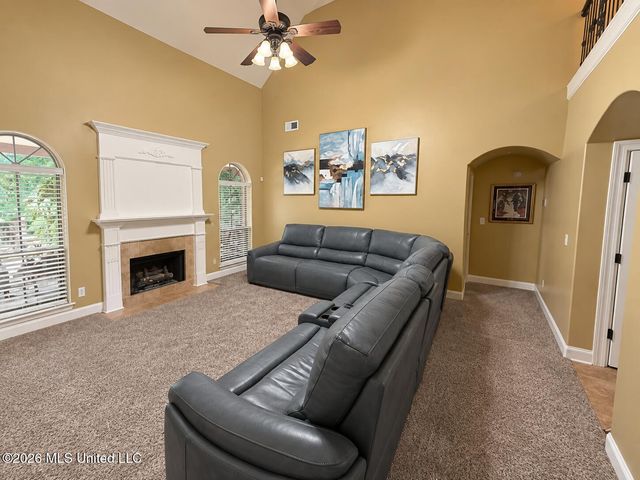 8036 Betty Browning Pass, Olive Branch, MS 38654