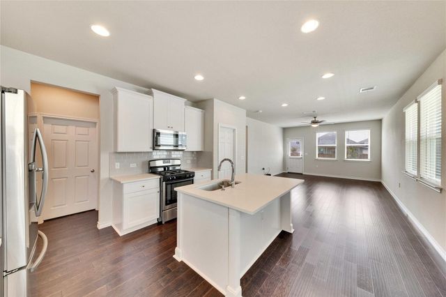 12121 Cimaizon DR, Austin, TX 78725