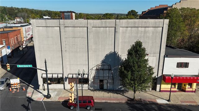 100 W State St, Sharon, PA 16146