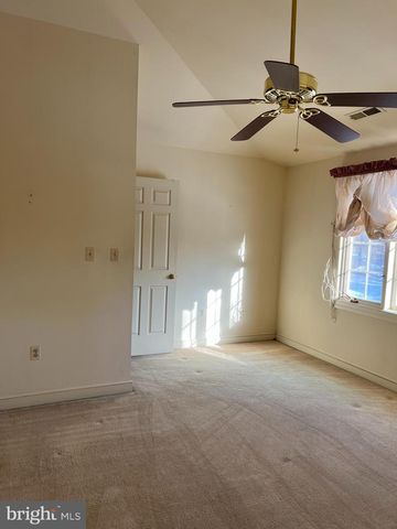 13888 COVANTRY LN, Gainesville, VA 20155