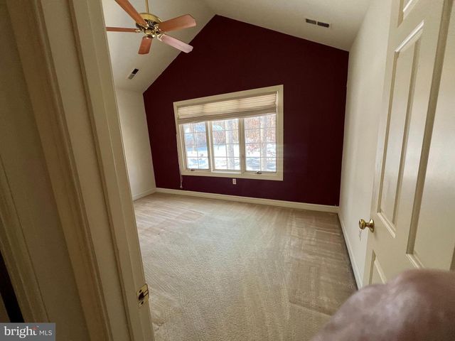 13888 COVANTRY LN, Gainesville, VA 20155