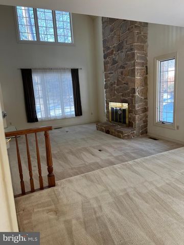 13888 COVANTRY LN, Gainesville, VA 20155