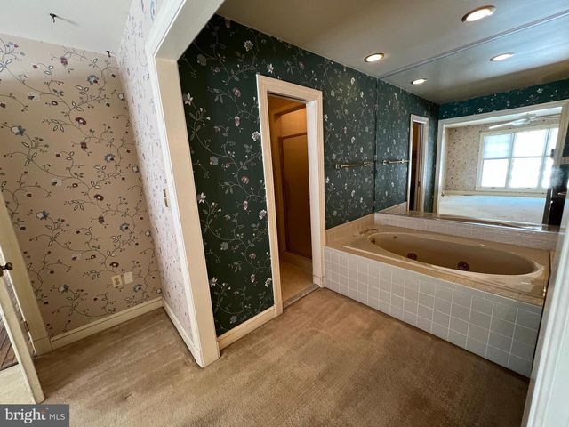 13888 COVANTRY LN, Gainesville, VA 20155