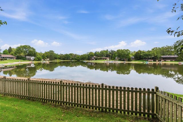 6540 N Atwahl DRIVE, Glendale, WI 53209