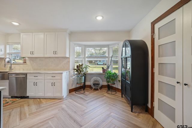 2929 Sunnybrook, Tyler, TX 75701