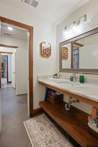 2929 Sunnybrook, Tyler, TX 75701