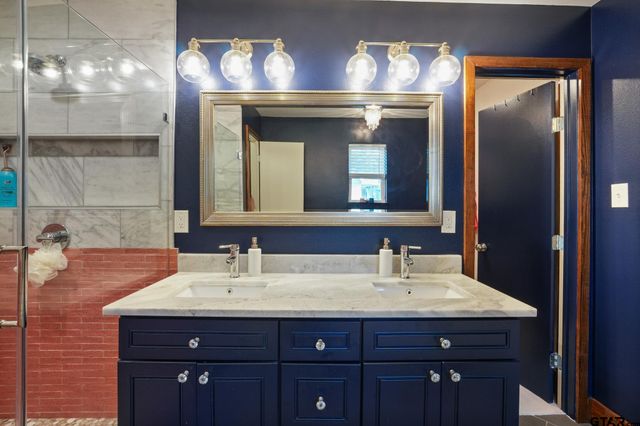 2929 Sunnybrook, Tyler, TX 75701