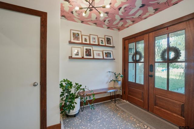2929 Sunnybrook, Tyler, TX 75701