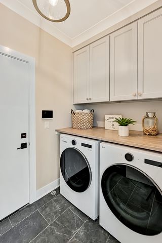 129 Harding Court, Glen Ellyn, IL 60137