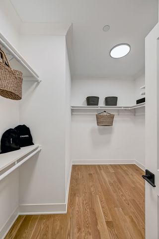 129 Harding Court, Glen Ellyn, IL 60137