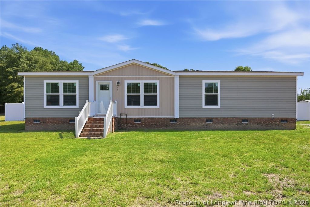 115 McIver Road, Raeford, NC 28376 — exterior