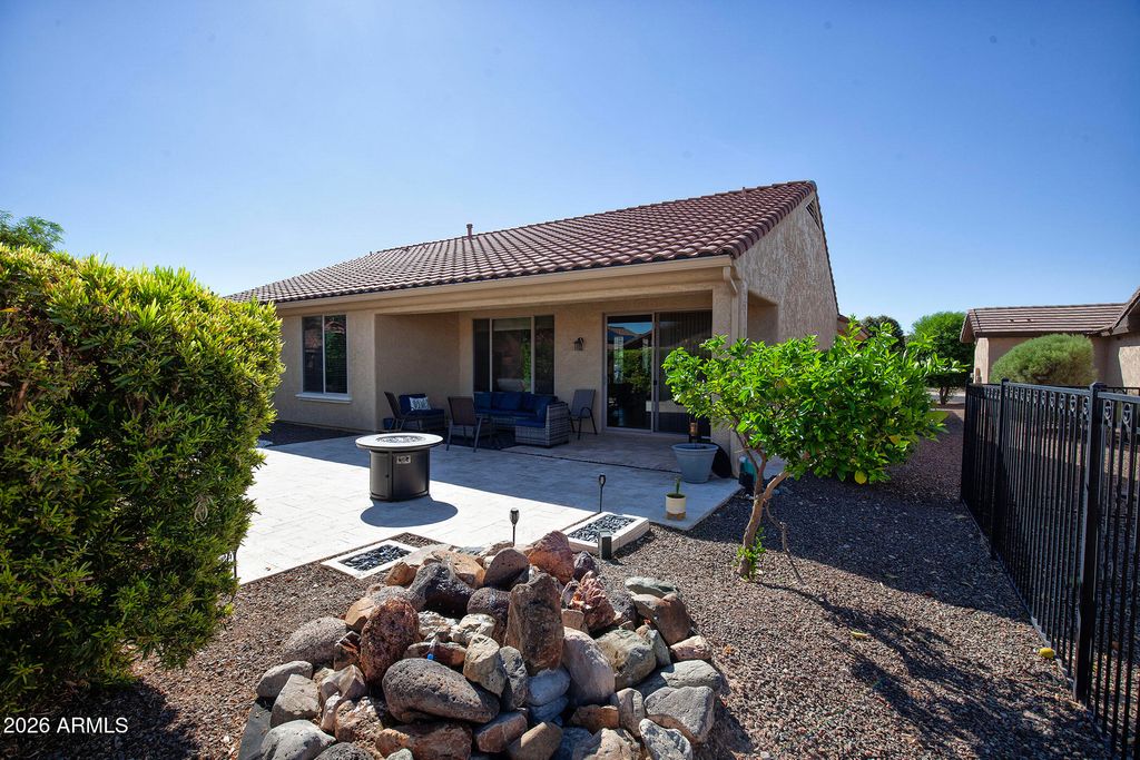 26644 W BURNETT Road, Buckeye, AZ 85396 — photo 2