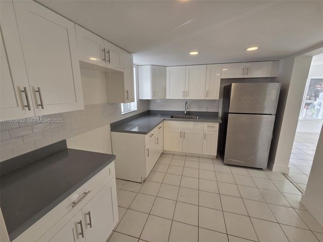 3940 NW 76th Ter 3940, Davie, FL 33024