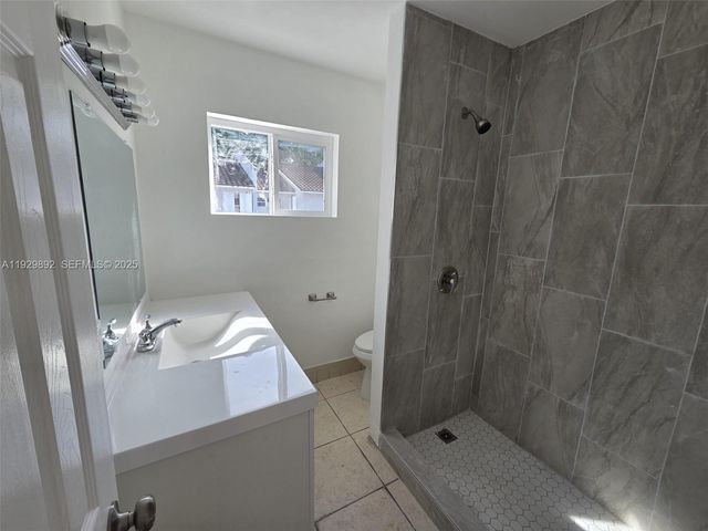 3940 NW 76th Ter 3940, Davie, FL 33024