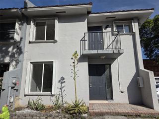 3940 NW 76th Ter 3940, Davie, FL 33024