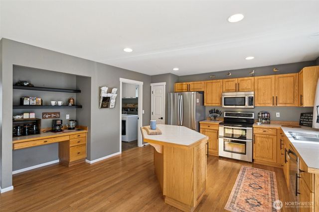 11602 135th Street Ct E, Puyallup, WA 98374