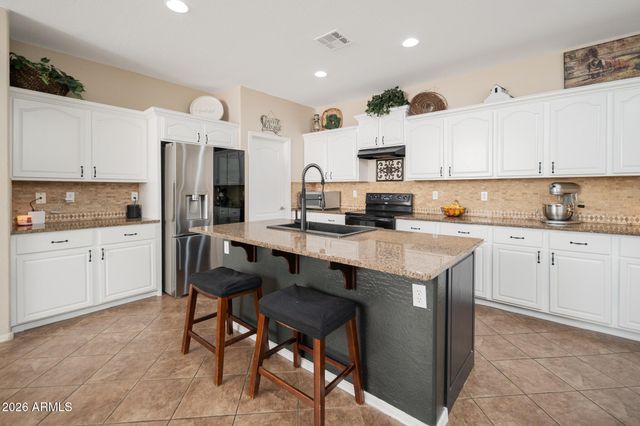 22178 W MOONLIGHT Path, Buckeye, AZ 85326