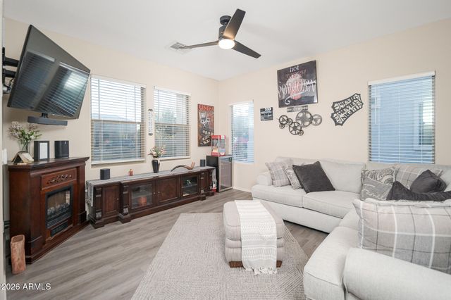 22178 W MOONLIGHT Path, Buckeye, AZ 85326