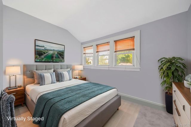 26 Rosedale Avenue, Freeport, NY 11520