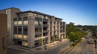 369 N Old Woodward Avenue 207, Birmingham, MI 48009