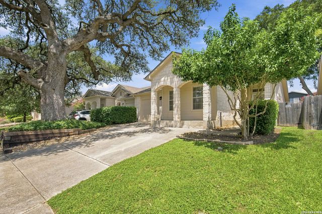 6215 WEXFORD PL, San Antonio, TX 78240