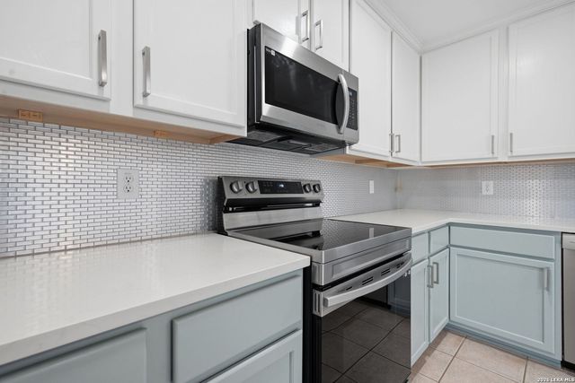 6215 WEXFORD PL, San Antonio, TX 78240