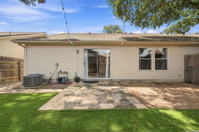 6215 WEXFORD PL, San Antonio, TX 78240