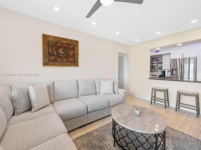 1000 River Reach Drive 516, Fort Lauderdale, FL 33315