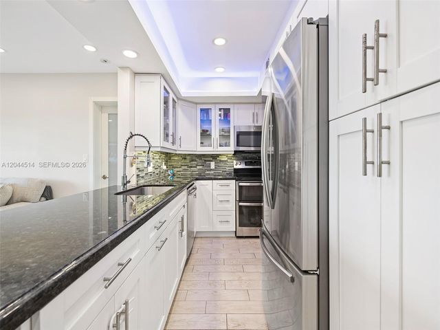 1000 River Reach Drive 516, Fort Lauderdale, FL 33315